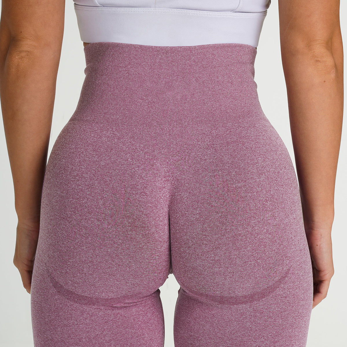 Seamless Small Crescent Breathable Quick-drying Fitness Pants Women High Waist Peach Hip Tight Stretch Hip Lift Yoga Pants - Sharpline Insights